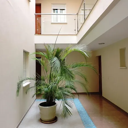 Dona Lucia Torremolinos